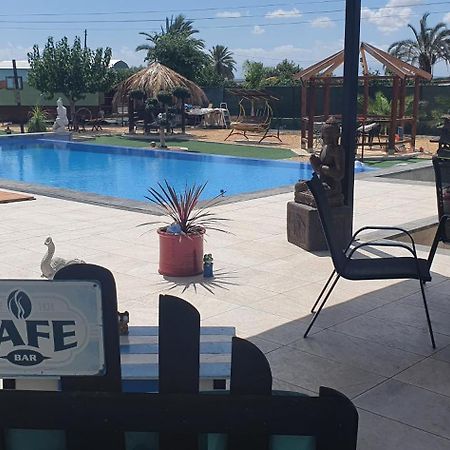 Casadelfenix Hotel Crevillent Kültér fotó